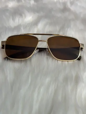 Gucci Gold Double-Bridge Navigator Sunglasses – Brown Tint Lens
