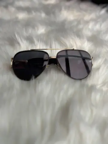 Classic Gold Top-Bar Rimless Teardrop Aviator Sunglasses – Dark Smoke Lens