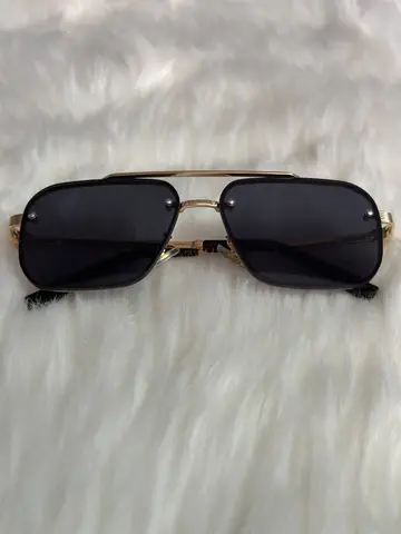 Cartier Rimless Square Aviator Sunglasses – Gold Hardware / Black Lens