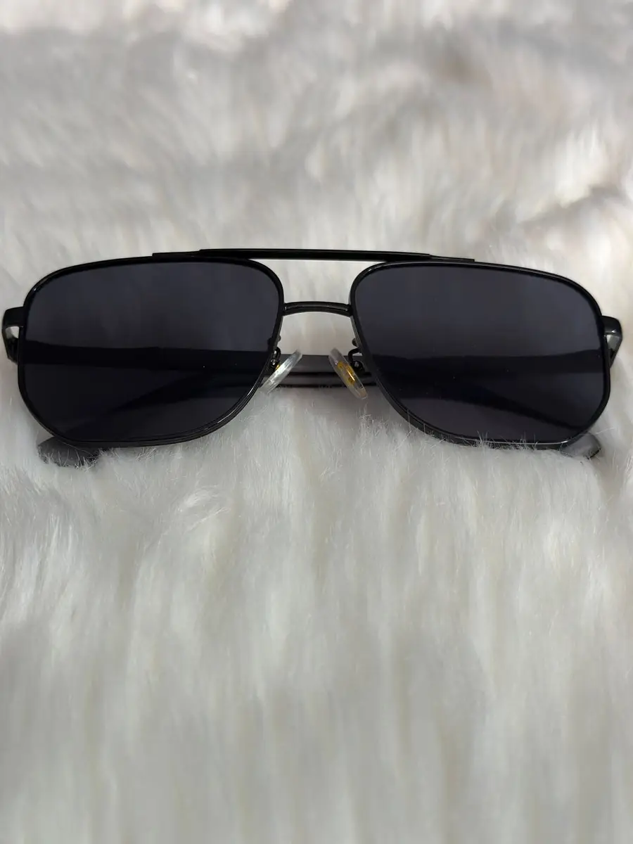 Classic Matte Black Double-Bridge Square Aviator Sunglasses – Dark Tint Lens
