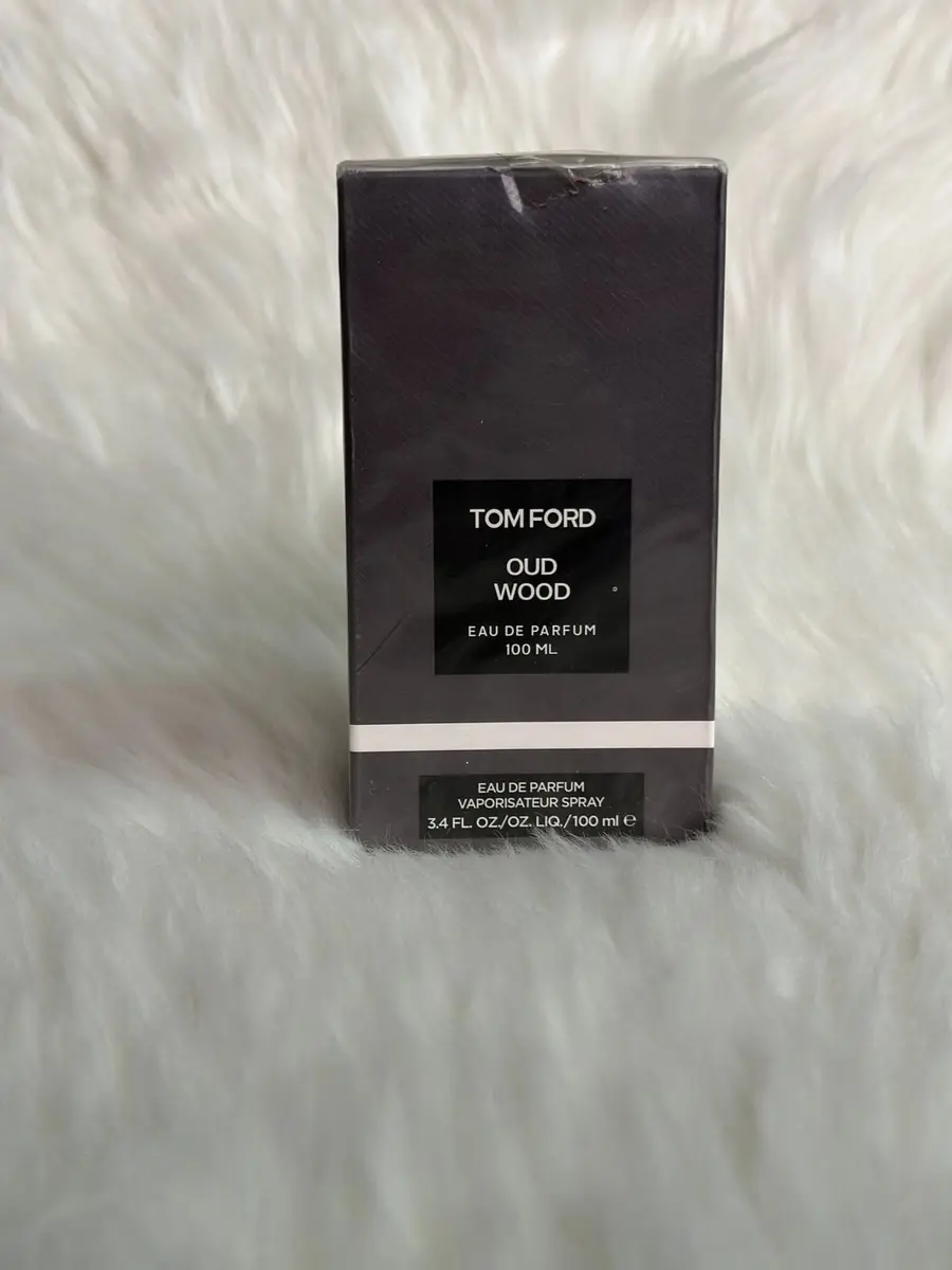 Tom Ford Oud Wood Eau De Parfum (100ml / 3.4 fl oz)