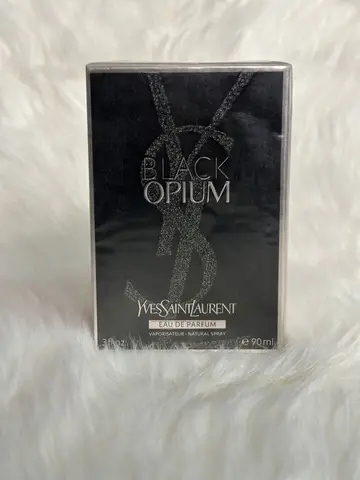 Yves Saint Laurent Black Opium Eau de Parfum (90ml / 3 fl. oz.)